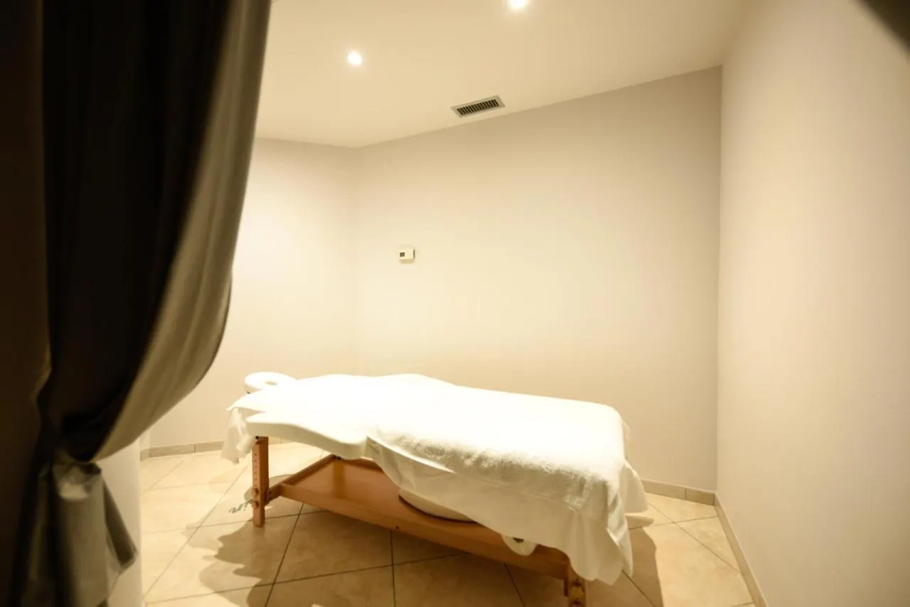 Hotel Lumin Cremia